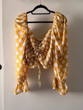 Boohoo Yellow and White Polka Dot Shirred Peasant Top